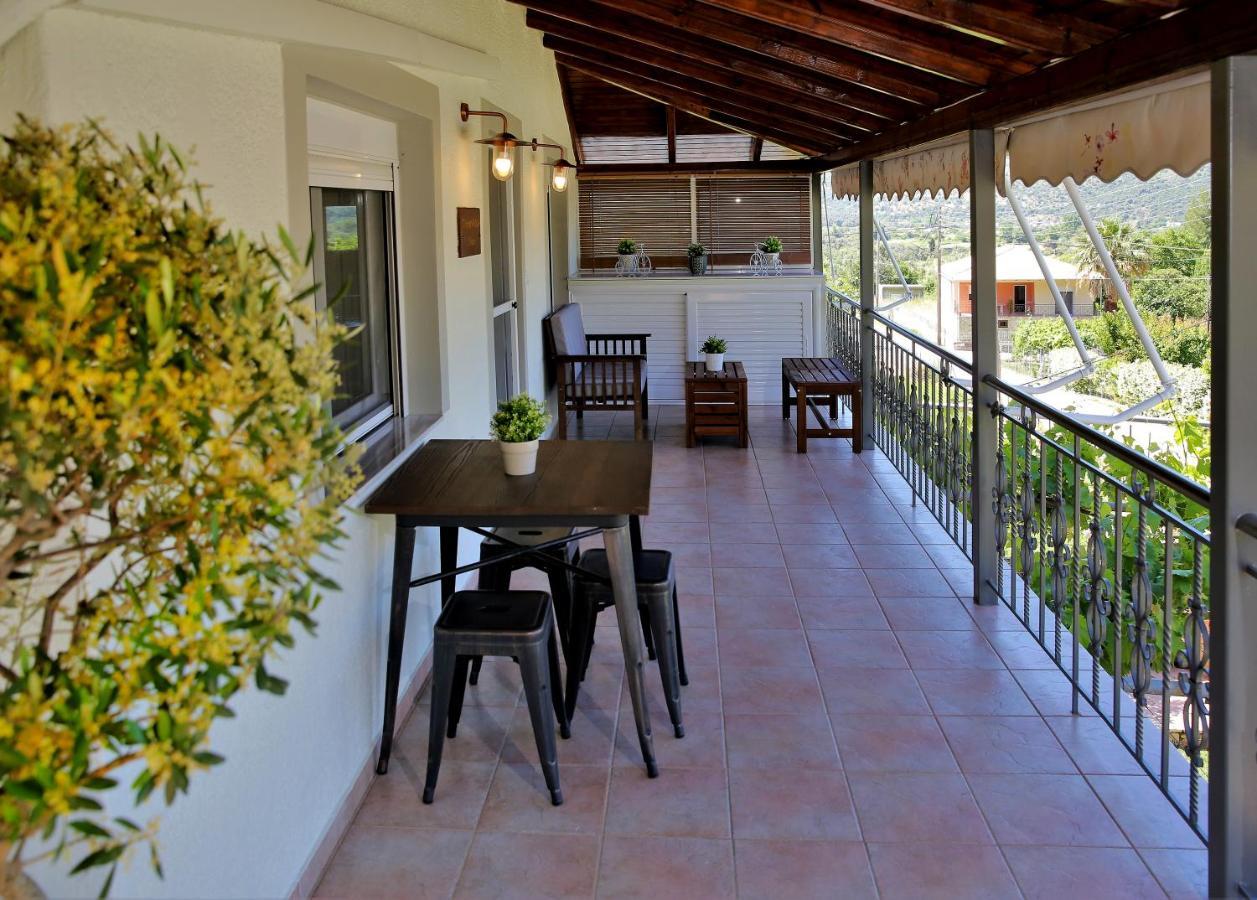 Apartmán "Elegant & Quiet House" Igumenica Exteriér fotografie