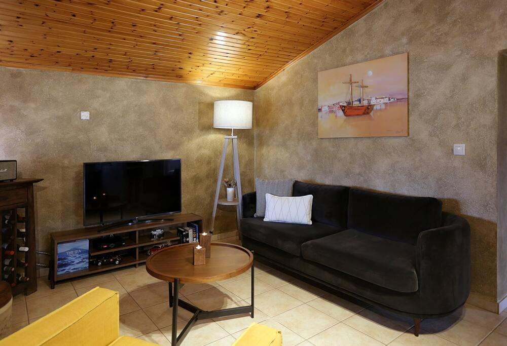 Apartmán "Elegant & Quiet House" Igumenica Exteriér fotografie